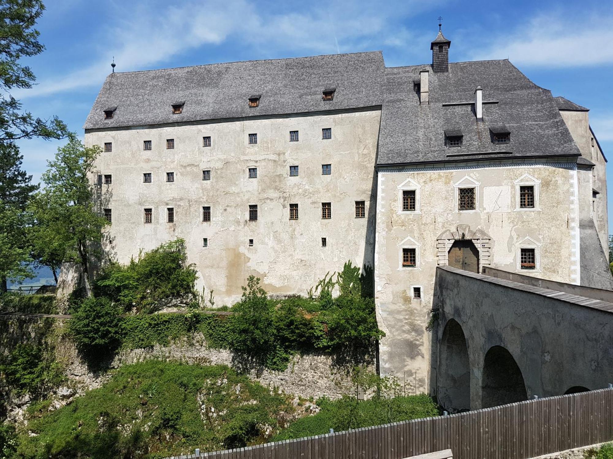 Burg Altpernstein Hotel Micheldorf in Oberosterreich Exterior photo